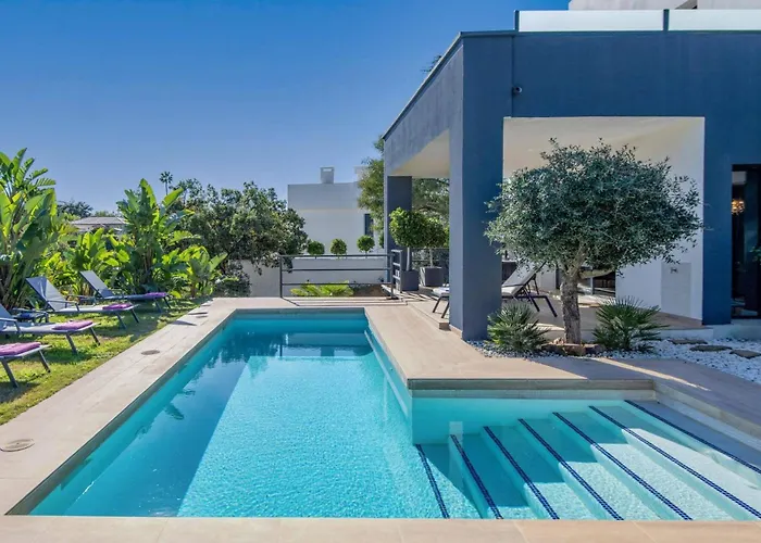 Anna Sol By Вілла